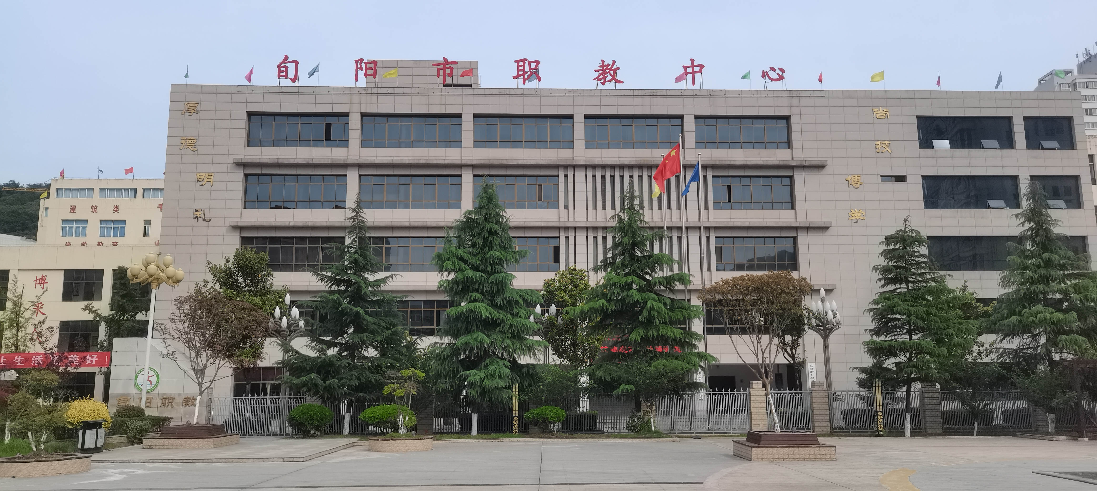 1716770293963355.jpeg 微信图片_20220517162841_副本.jpg