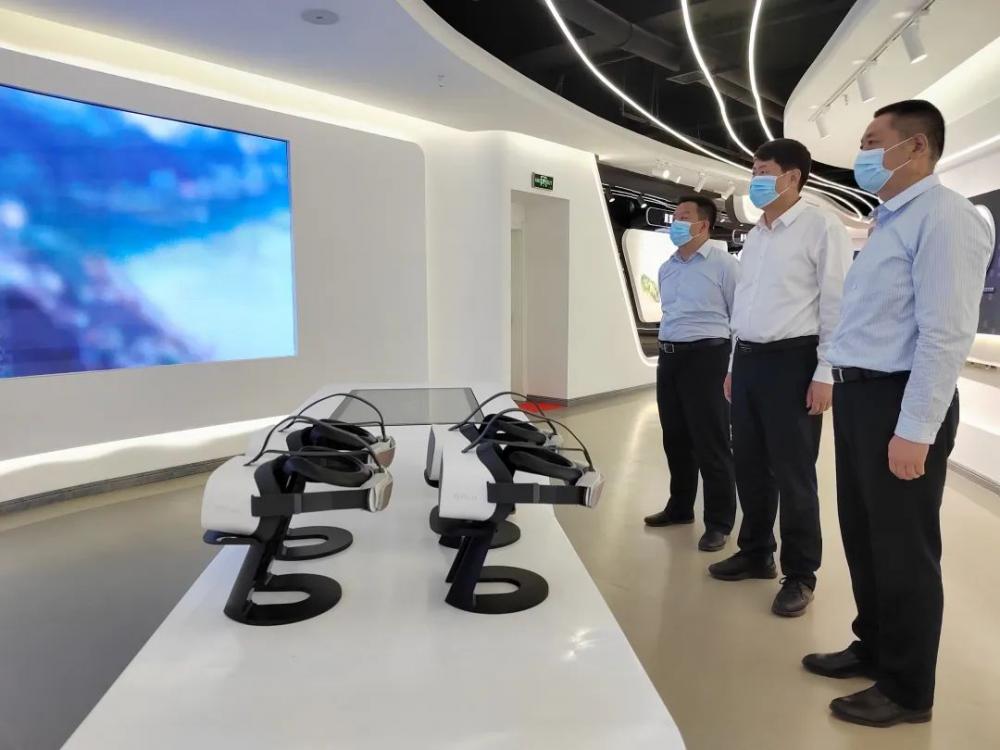 范永斌在旬阳市调研