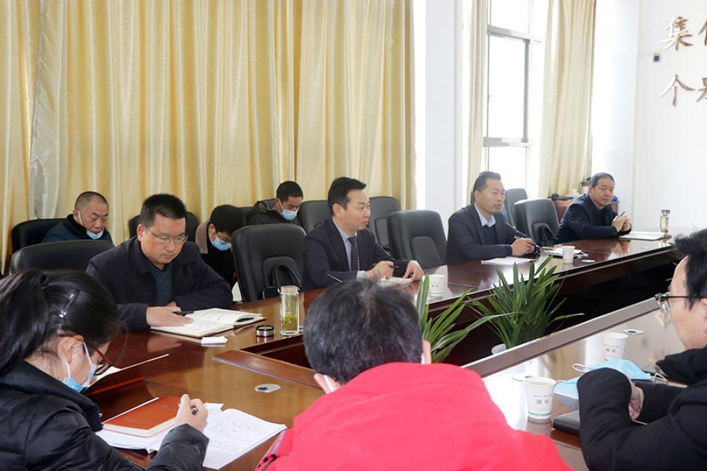 凝心聚力 争创全国一流职教中心 ——旬阳市教体科技局党委班子深入职教中心调研指导工作