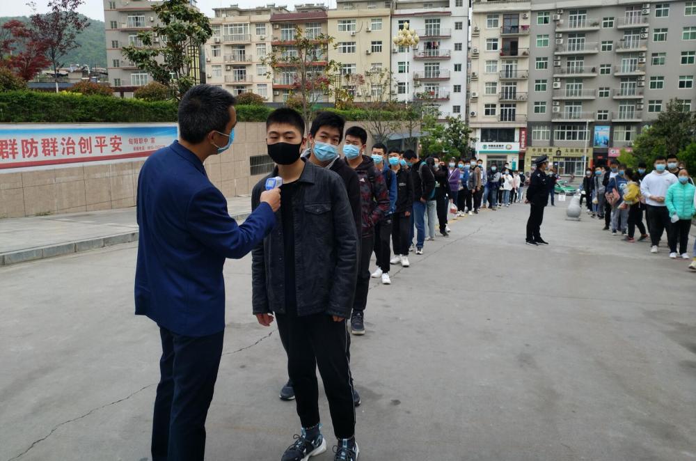 打出组合拳 合力战疫情
