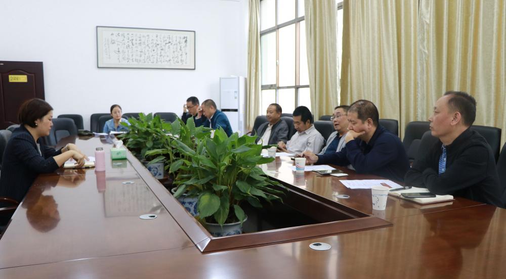 县、局领导到旬阳职中检查指导开学工作